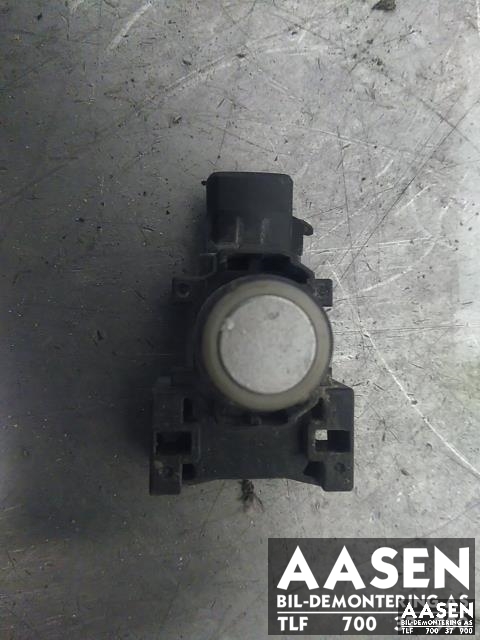 Parkeringssensor foran til Mazda 6 2013-2015 (Type III, Fase 1) (KD47-67UC1|)