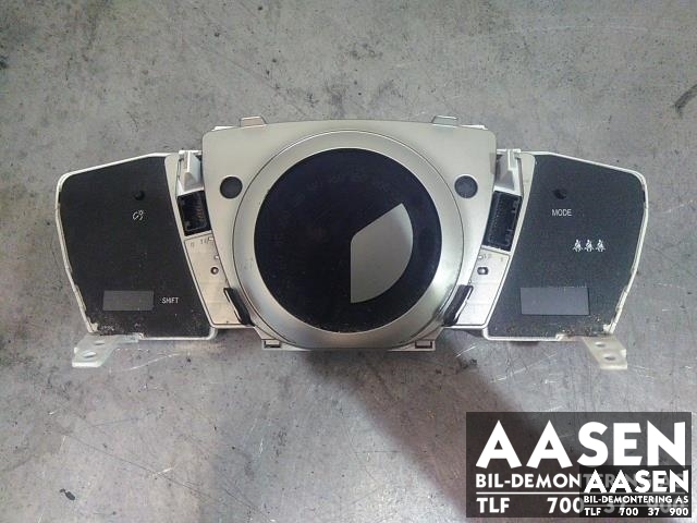 Instrumentpanel til Toyota Urban Cruiser, 2009-2014 (83800-52W50-B)