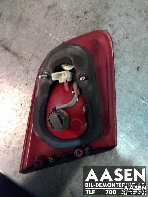 Baklykt høyre indre til Hyundai Santa Fe 2006-2009 (Type II, Fase 1)  (92406 2B020|)