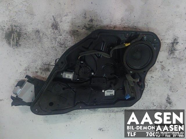 Ruteheis høyre bak til Volvo V60 2010-2013 (Type I, Fase 1)  (30784309|31253063|)