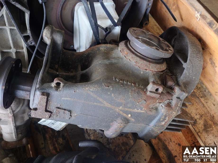 Kardang klokke bak til BMW X5, 2000-2006 (E53) (E53) (33 10 7 510 660)