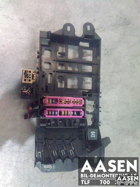 Sikringsboks kupe til Audi A6, 2005-2008 (Type III, Fase 1) (C6) (C6)