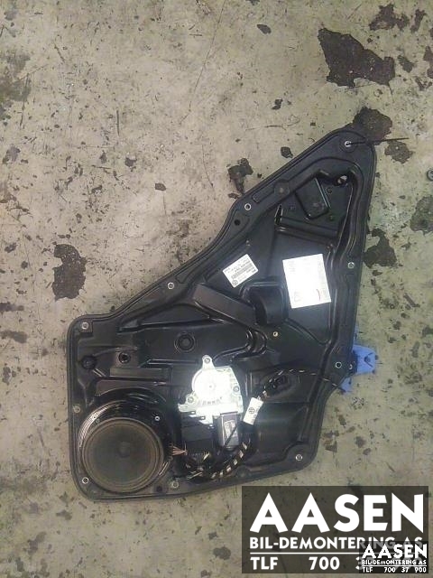 Ruteheis venstre bak til VW Tiguan 2007-2011 (Type I, Fase 1) (5N0 839 461 A|5N0 959 703 D|)