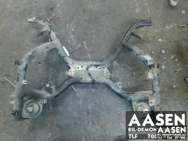 Travers foran hoved til BMW 7-Serie 1993-2001 (E38) (E38) (31 11 1 092 323|)