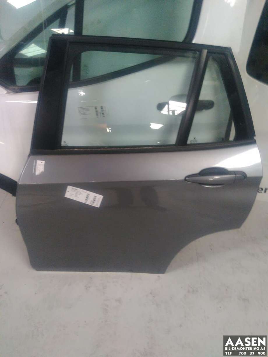 Dør venstre bak til BMW X1 2009-2015 (E84) (E84) (41 00 2 993 819|41 00 9 628 743|)