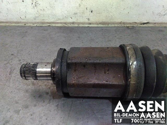 Drivaksel venstre foran, diesel/automat til BMW X1 2009-2015 (E84) (E84) (31 60 7 605 511|)