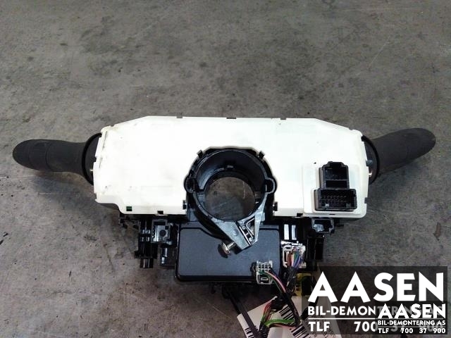 Bryter combi til Nissan Qashqai 2014-2021 (Type II)  (255604EA0E|255604EA2B|)