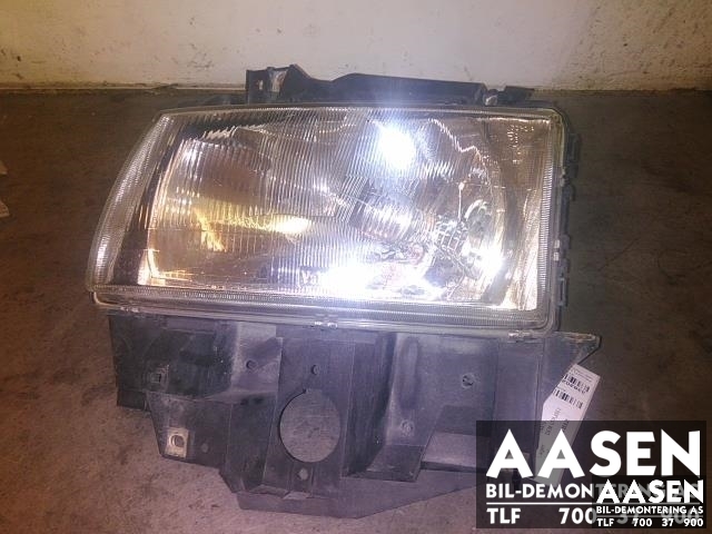 Frontlykt venstre halogen til VW Transporter / Caravelle 1990-2003 (T4) (T4) (VALEO|7D1 941 009 H|)