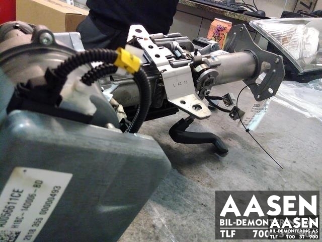 Rattaksel elektrisk servo til Ford Fiesta 2017-->> (Type VII)  (2440477|2584839|2484322)