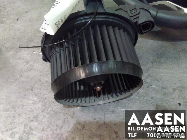 Varmeapparat motor til Ford Fiesta 2017-->> (Type VII)  (2067889|)