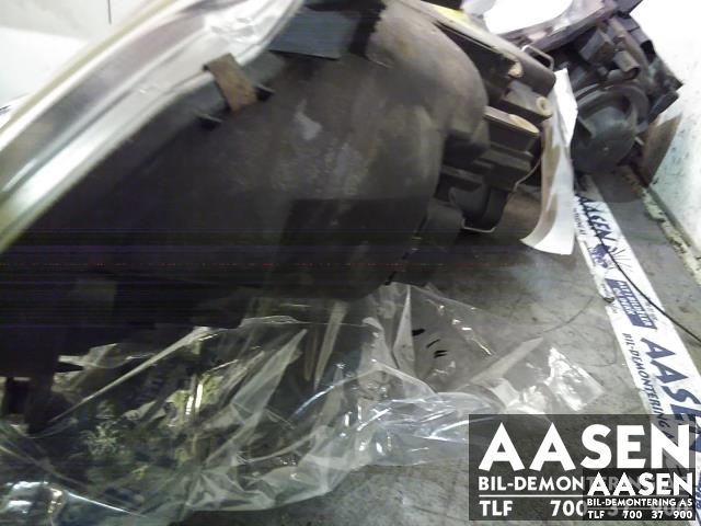 Frontlykt høyre halogen til VW Touran 2003-2006 (Type I, Fase 1) (1T0 941 006 F|1T0 941 006 R|1T0 941 006 P)