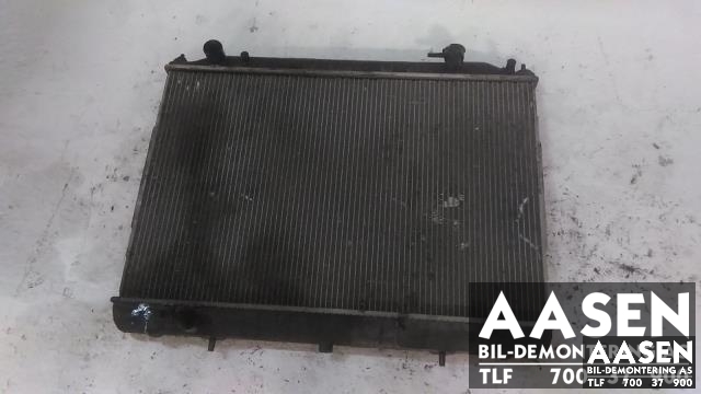 Radiator (manuell gir) til Nissan King Cab 2002-2011 (Fase 2) (D22/NP300) (D22/NP300) (21410VK505|)