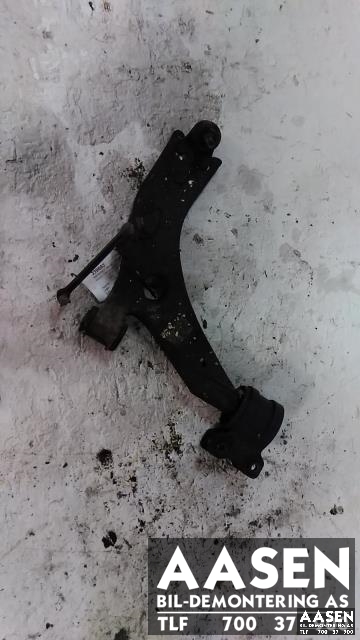 Bærebru høyre foran nedre til Volvo C30, 2010-2012 (Fase 2)  