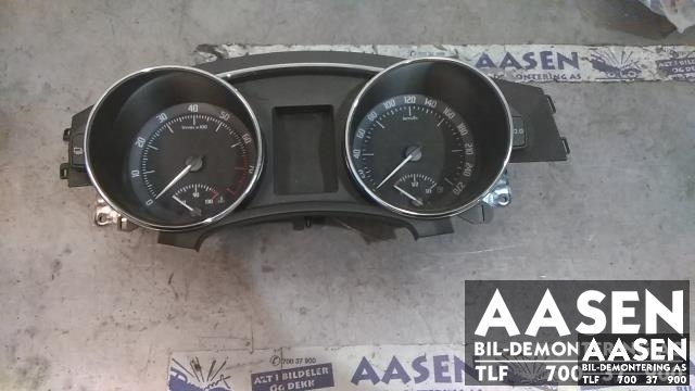 Instrumentpanel til Škoda Superb, 2008-2015 (Type II)  (3T1 920 841 F)