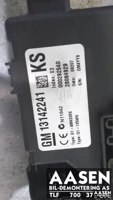 Sikringsboks til Opel Corsa D 2006-2014  (13142241|)