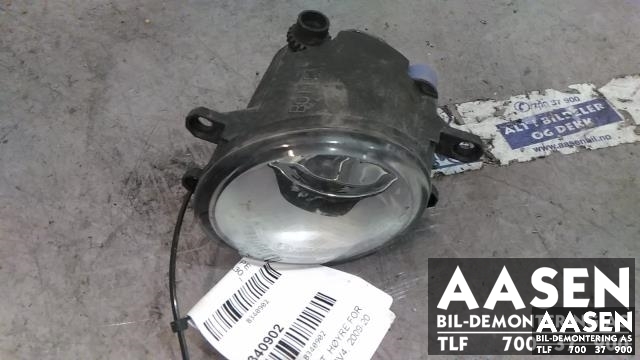 Tåkelykt høyre foran til Toyota RAV4, 2009-2013 (Type III, Fase 2)  (812100D041)