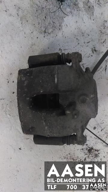 Bremsecaliper venstre foran til Mercedes E-Klasse, 2009-2013 (Fase 1) (W212) (W212) (TRW|A 204 421 23 81)