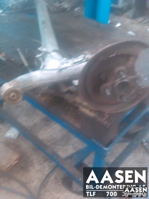 Bakstilling til Toyota iQ 2009-2014  (42101-74020|)