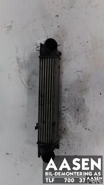 Intercooler til BMW 3-Serie, 2005-2011 (E90/E91/E92/E93) (E90/E91/E92/E93) (17 51 7 524 916)