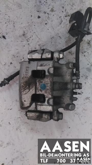Bremsecaliper høyre foran til Mitsubishi Outlander, 2015-->> (Type III, Fase 2)  (4605B472)