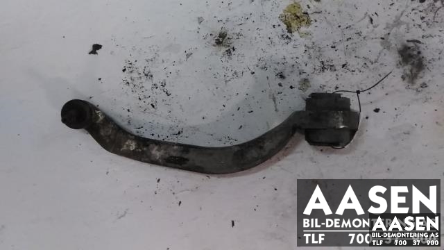 Bærebru høyre foran nedre til Audi A8, 1995-2002 (Type I)  (8E0 407 694 Q)