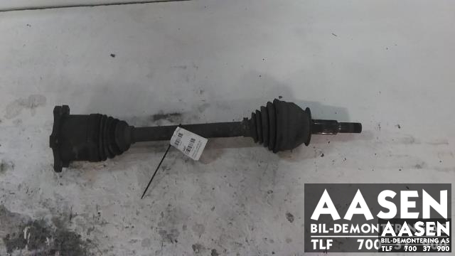 Drivaksel høyre bak til Nissan Pathfinder, 2005-2010 (Fase 1) (R51) (R51) (39600EB310)