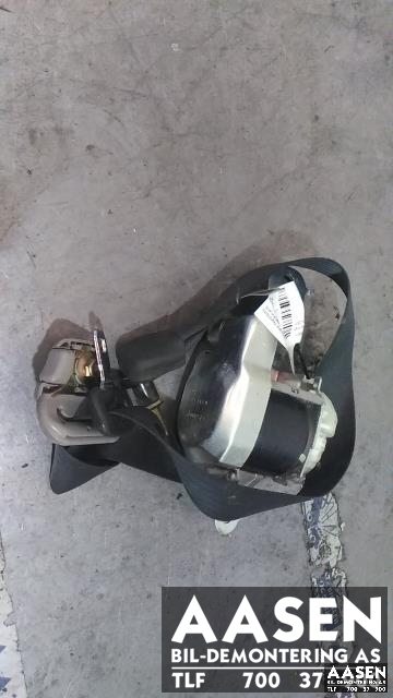 Sikkerhetsbelte foran høyre til Nissan Pathfinder 2005-2010 (Fase 1) (R51) (R51) (7P2350-P|)