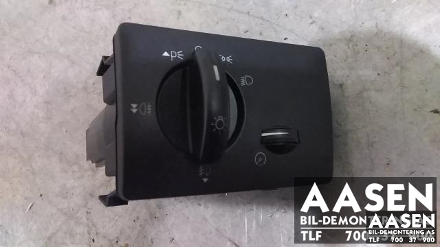 Bryter lys til Ford Kuga, 2008-2012 (Type I)  (7M5T 13A024 GA)
