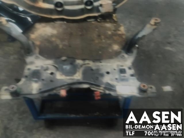 Travers foran hoved til Ford Kuga 2008-2012 (Type I)  (1682463|8V41-5019-AE|)