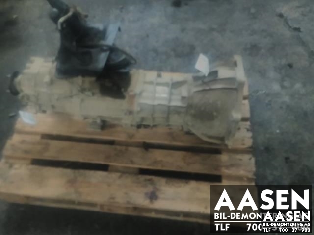 Girkasse 4WD hovedkasse til Toyota Hilux 2006-2011  (33030-0K350|33030-0K530|)