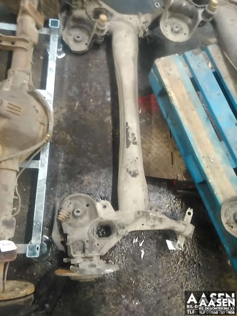 Bakstilling til Peugeot 308 2013-2021 (Type II)  (16 101 864 80|16 478 723 80|)