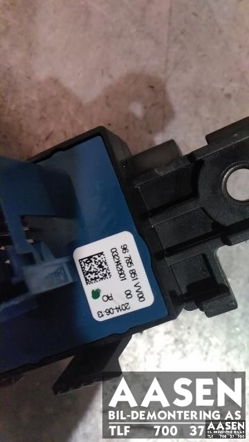 Bryter elektrisk håndbrekk/parkbrems til Peugeot 308 2013-2021 (Type II) (96785851VV00|)