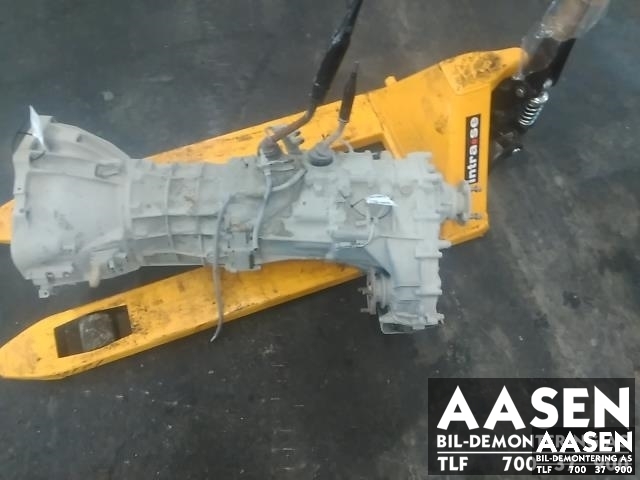 Girkasse 4WD hovedkasse til Toyota Hilux, 2012-2016  (330300K820)