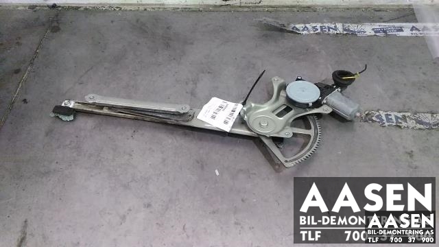 Ruteheis høyre foran til Toyota RAV4, 2006-2009 (Type III, Fase 1)  (6980152080)