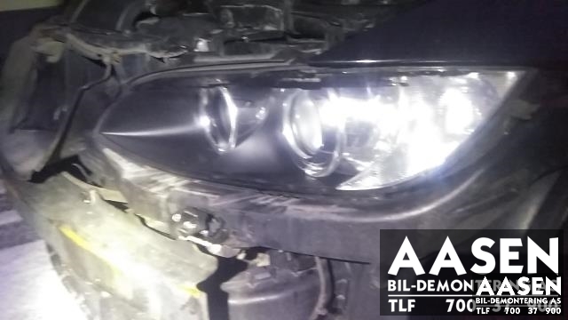 Frontlykt venstre xenon til BMW 3-Serie 2005-2011 (E90/E91/E92/E93) (E90/E91/E92/E93) (63 11 7 182 507|)