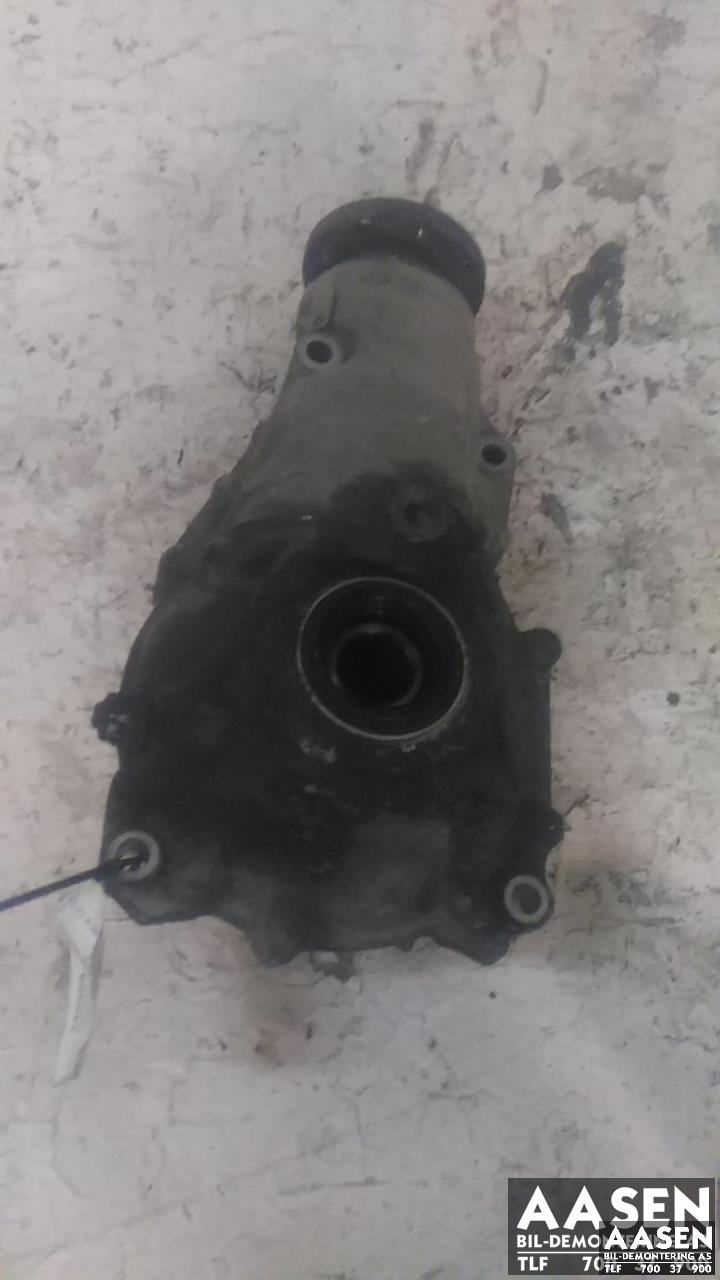 Kardang klokke foran til BMW 5-Serie 2010-2017 (F10/F11) (F10/F11) (31 50 7 584 518|31 50 8 635 698|31 50 8 635 699)