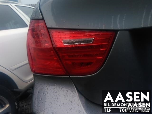 Baklykt venstre indre til BMW 3-Serie, 2005-2011 (E90/E91/E92/E93) (E90/E91/E92/E93) (63 21 4 871 733)