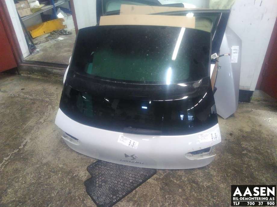 Bakluke stasjonsvogn til Citroën DS5, 2012-2017  (96 670 637 80)