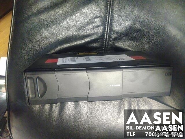 Bilstereo CD-veksler til BMW 3-Serie, 2005-2011 (E90/E91/E92/E93) (E90/E91/E92/E93) (65 12 6 977 759)