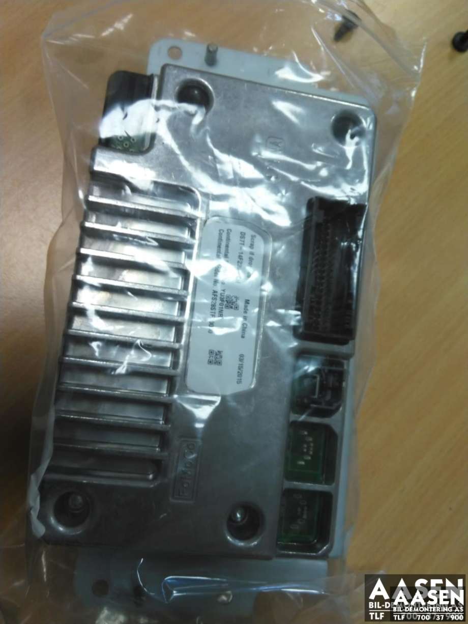Bilstereo navigasjon skjerm til Ford Mondeo 2014-2019 (Type V, Fase 1) (DS7T-18B955-FB|DS7T-14F239-CH|)