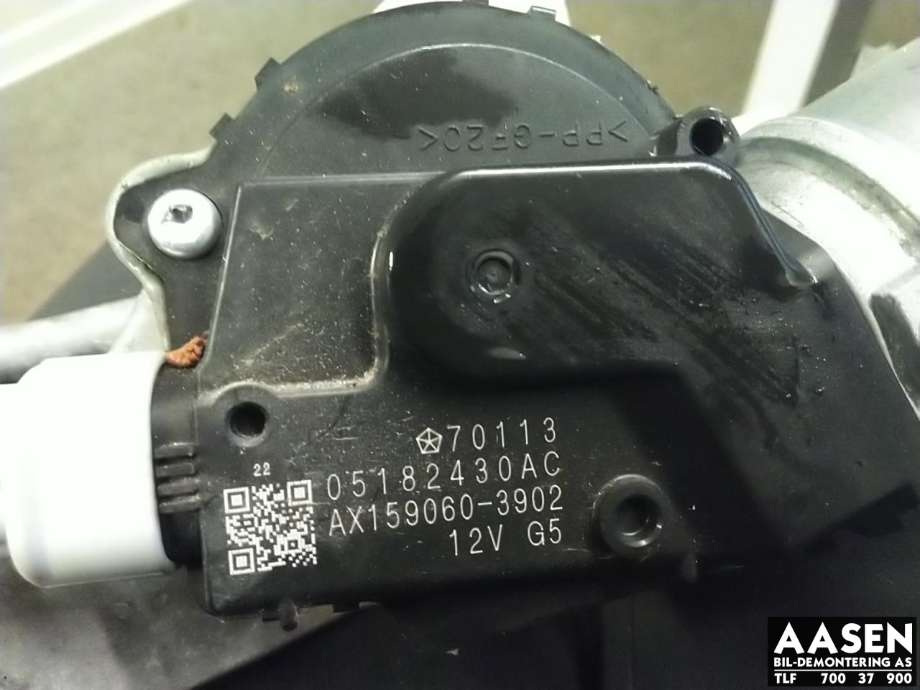 Viskermotor frontrute komplett m/overføring til Fiat 500 2008-2020  (05182430AC|)