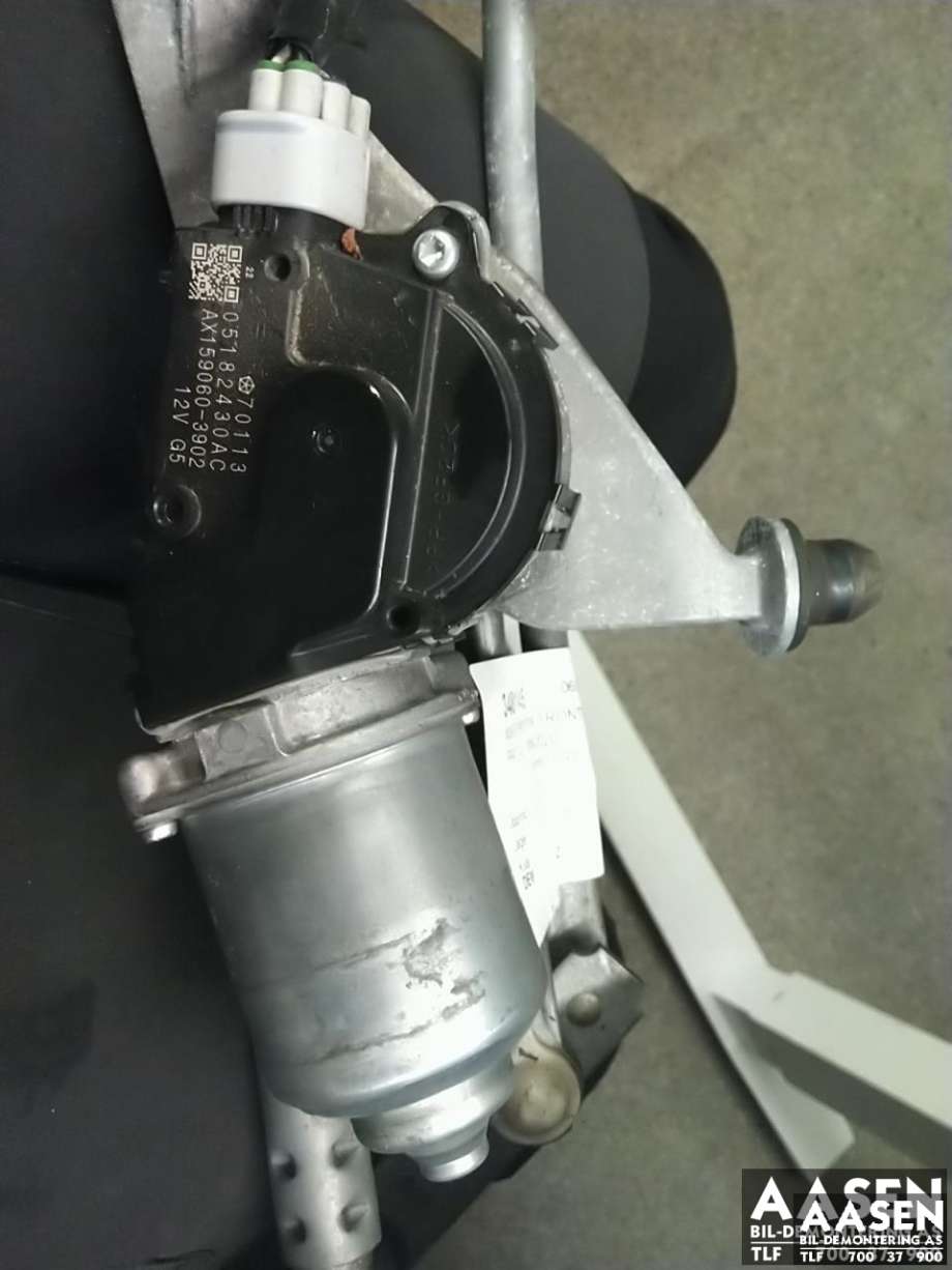 Viskermotor frontrute komplett m/overføring til Fiat 500 2008-2020  (05182430AC|)