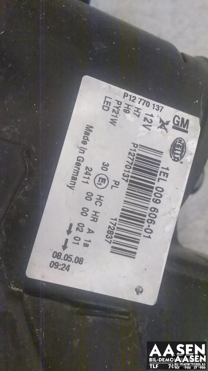 Frontlykt venstre halogen til Saab 9-3 2008-2011 (Type II, Fase 2) (HELLA|P12770137|)