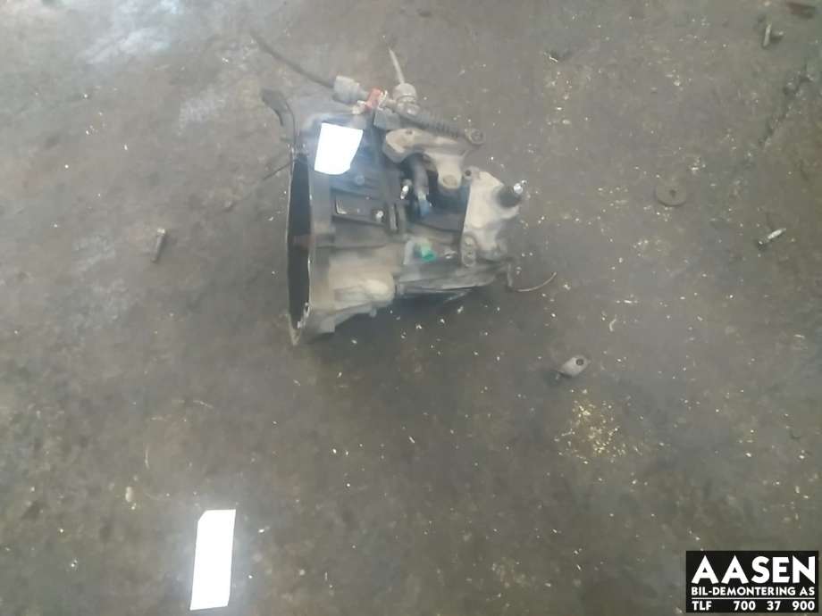 Girkasse manuell 6-trinn til Nissan Qashqai 2007-2010 (Type I, Fase 1)  (32010JD500|32010JD50A|)
