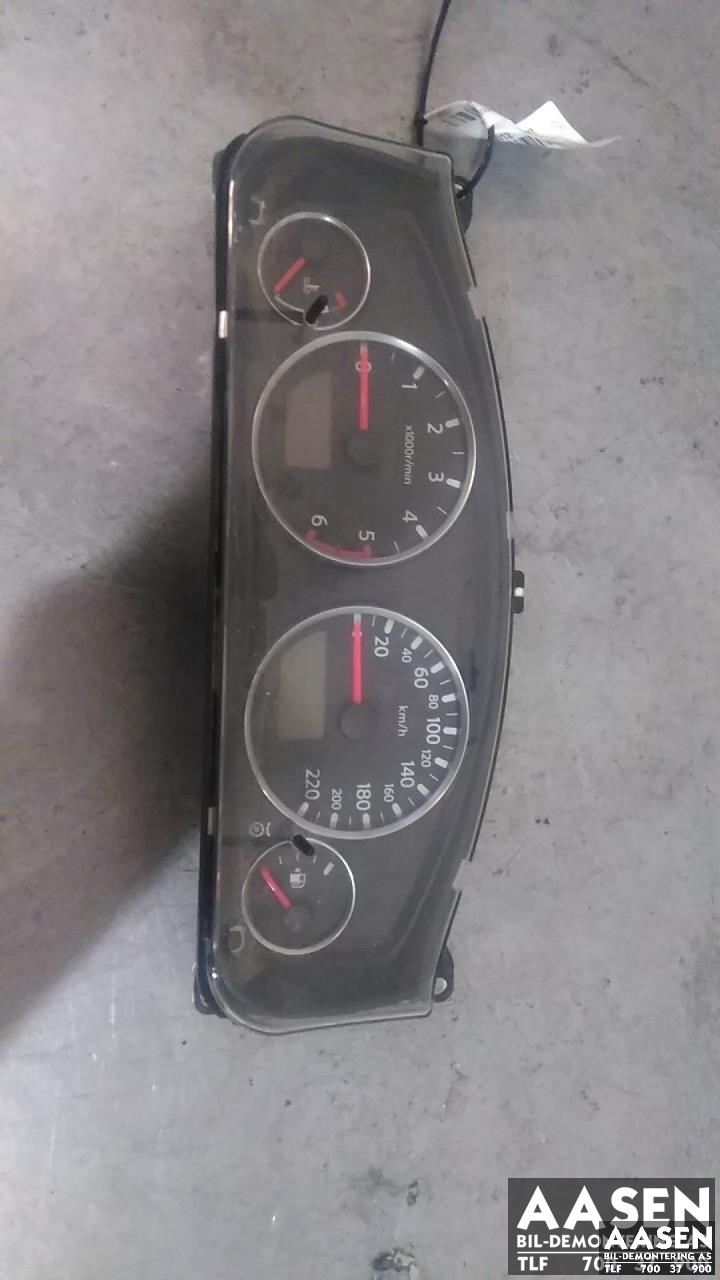 Instrumentpanel til Nissan Pathfinder, 2005-2010 (Fase 1) (R51) (R51) (24810EB318)