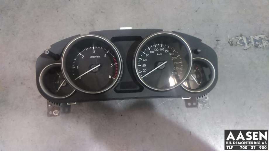 Instrumentpanel til Mazda 6 2008-2010 (Type II, Fase 1)