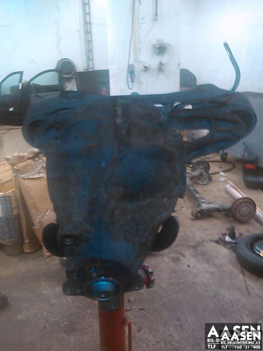 Kardang klokke bak til Mercedes Vito/Viano 2004-2010 (Fase 1) (W639) (W639) (A 639 350 14 14|)