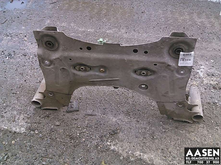 Travers foran hoved til Renault Megane, 2009-2016 Type III
