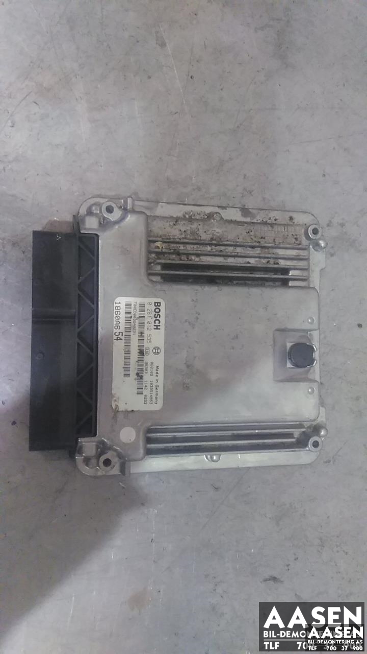 Styreenhet motor til Mitsubishi Grandis, 2004-2009  (BOSCH|1860A654)