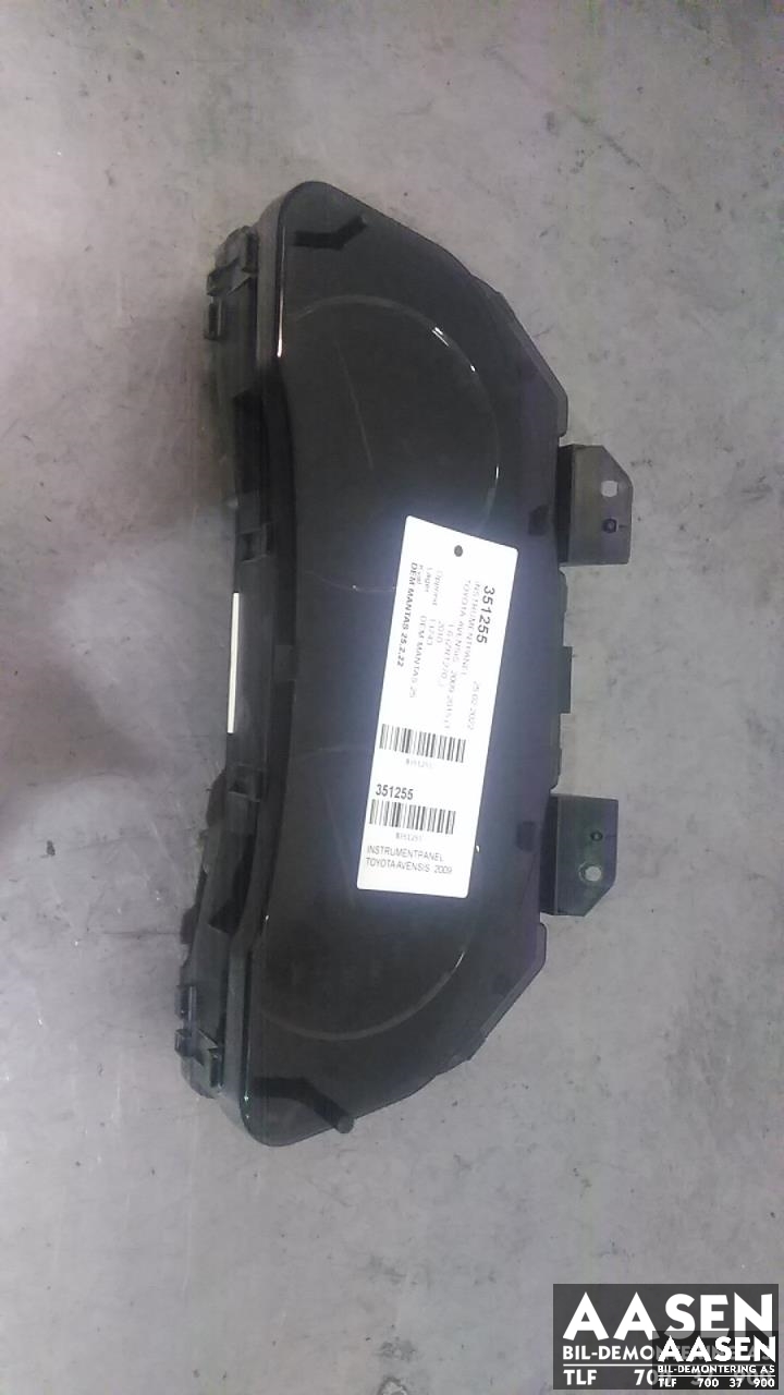 Instrumentpanel til Toyota Avensis, 2009-2015 (Type III, Fase 1) (DENSO|83800-05M20)